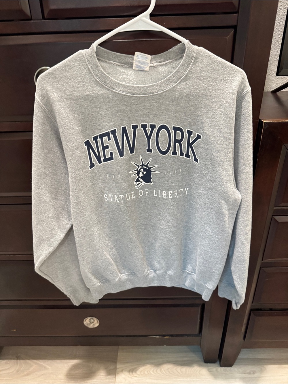 Port and Company Gray New York Statue of Liberty Sweatshirt